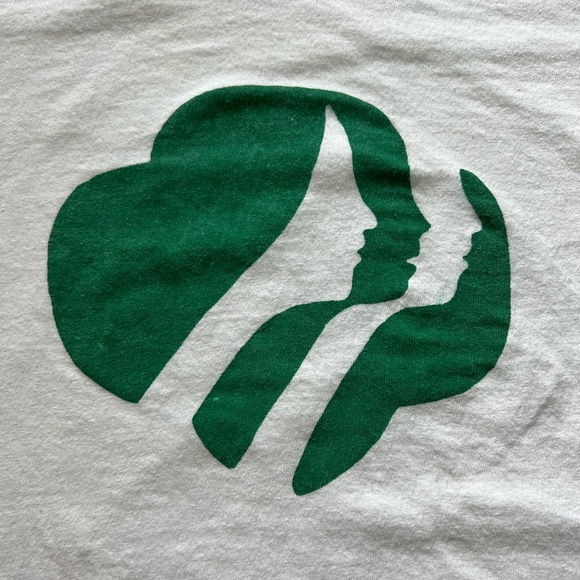 Vintage Girl Scout logo t-shirt - Picture 4 of 6